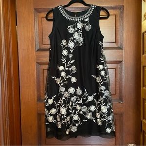 EUC Roz & Ali black jeweled embroidered midi dress, size 4